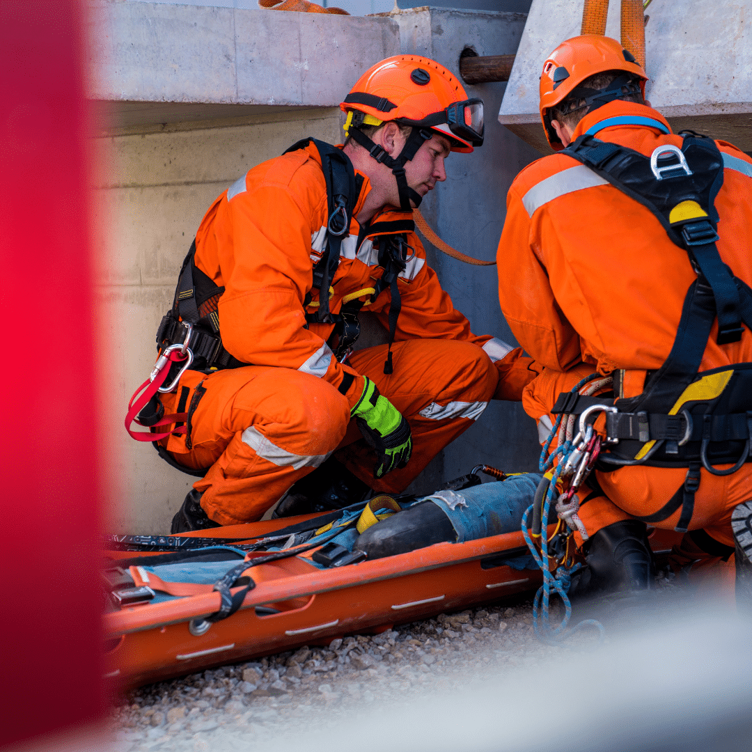 Two Severn Access confined space rescue team operatives executing a rescue in Birmingham